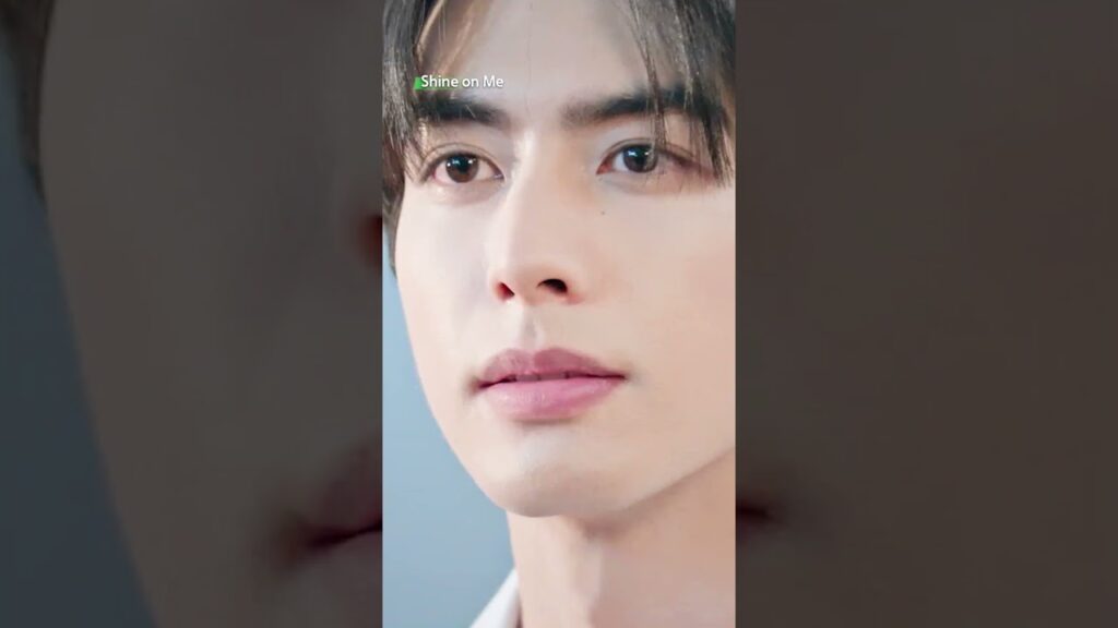 ها هو الرجل الوسيم قادم 😎 امنحني الأمل #shineonme #songweilong #cdrama #iqiyi