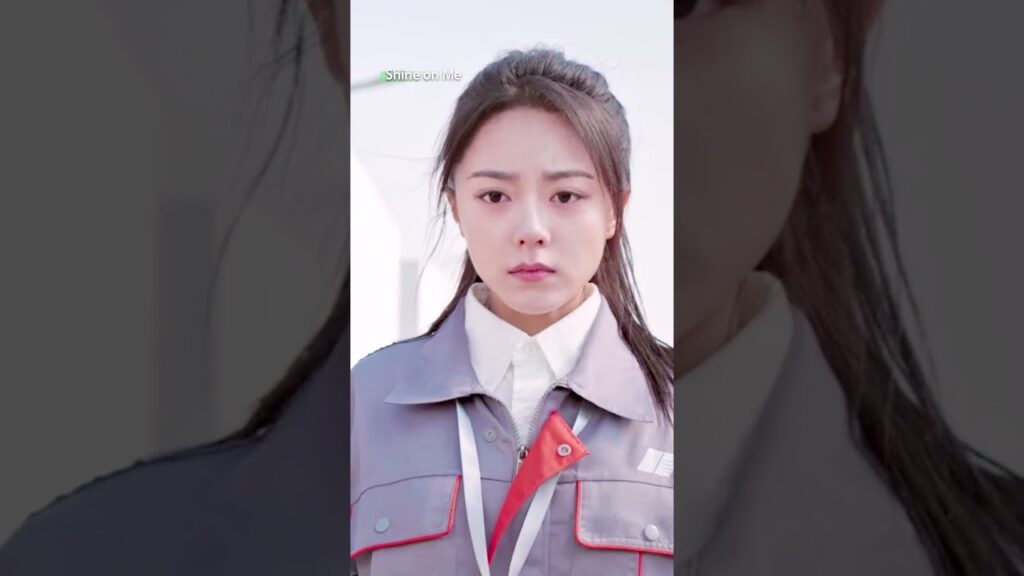 تشتاق لغيره… وعيناه تقول كل شيء😢 امنحني الأمل #shineonme #songweilong #zhaojinmai #cdrama #iqiyi