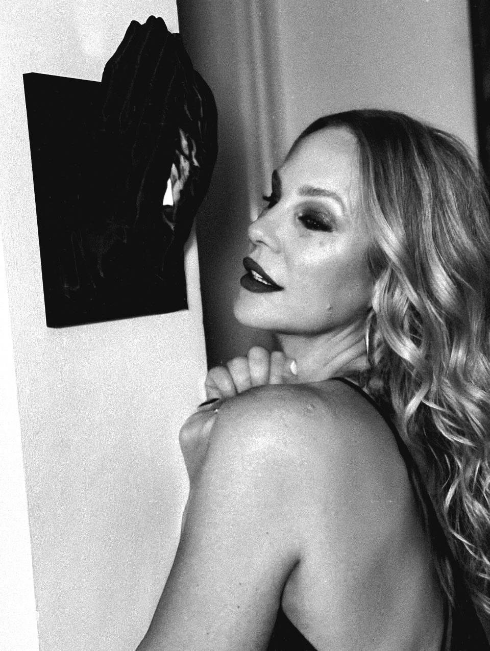 شيرين رضا،شيرين رضا الممثلة،شيرين رضا الفنانة،شيرين رضا والدة نور عمرو دياب،شيرين رضا وعمرو دياب،شيرين  