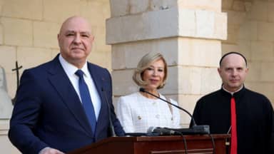 ثلاثة تساؤلات في خطاب رئيس الجمهورية ثلاثة تساؤلات في خطاب رئيس الجمهورية