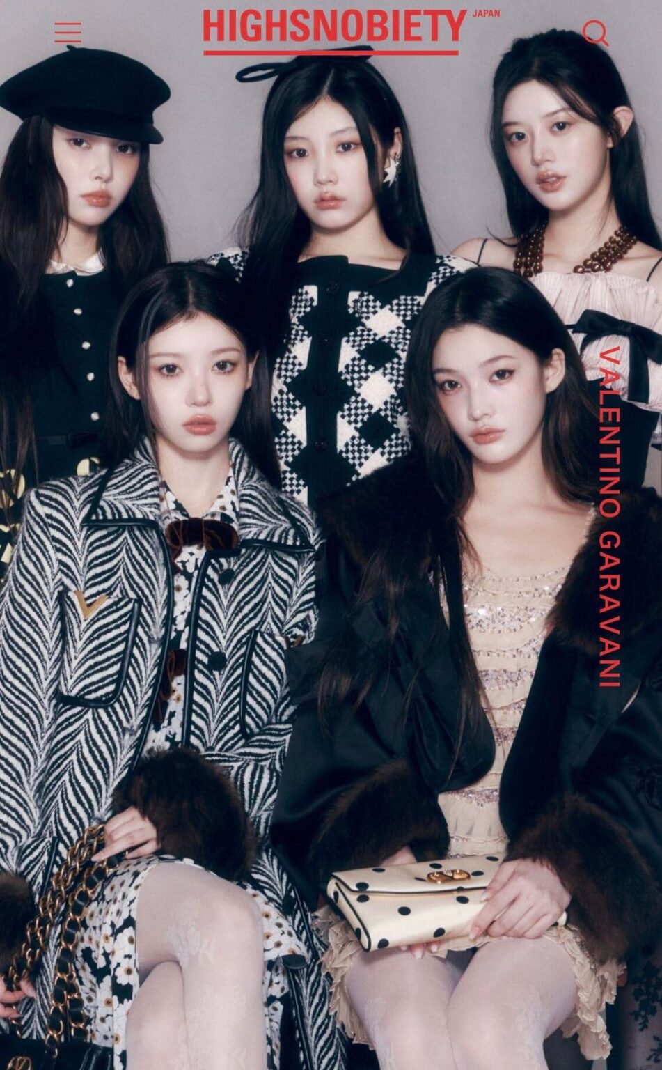 ILLIT - HIGHSNOBIETY Japan x Valentino (الإصدار 15 من أغلفة طبعة العطلة والمعاينة المصورة)