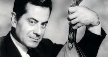 مؤلفات فريد الأطرش فى ذكرى رحيله بأوبرا الإسكندرية الخميس مؤلفات فريد الأطرش فى ذكرى رحيله بأوبرا الإسكندرية الخميس