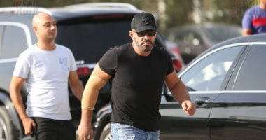 أحمد السقا ومحمود بزاوى وشريف رمزى ومصطفى خاطر فى عزاء شقيقة عادل إمام أحمد السقا ومحمود بزاوى وشريف رمزى ومصطفى خاطر فى عزاء شقيقة عادل إمام