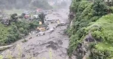 إندونيسيا: ارتفاع حصيلة ضحايا الفيضانات إلى 631 قتيلا وإجلاء مليون شخص إندونيسيا: ارتفاع حصيلة ضحايا الفيضانات إلى 631 قتيلا وإجلاء مليون شخص