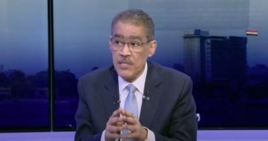 ضياء رشوان: صفقة الغاز تجارية بحتة لا تنطوى على أى أبعاد أو تفاهمات سياسية ضياء رشوان: صفقة الغاز تجارية بحتة لا تنطوى على أى أبعاد أو تفاهمات سياسية