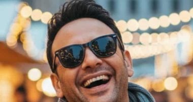 زوجة مصطفى قمر تظهر معه لأول مرة فى كليب مش هاشوفك ويطرح قريبا.. صورة