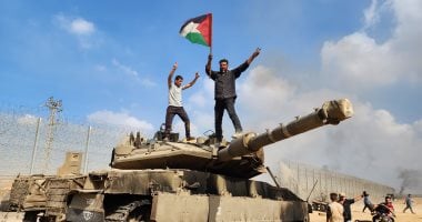 هروب رئيس الموساد الجديد أمام مقاتلى حماس يثير جدلا فى إسرائيل.. فيديو هروب رئيس الموساد الجديد أمام مقاتلى حماس يثير جدلا فى إسرائيل.. فيديو