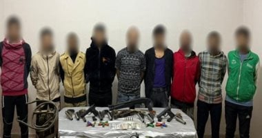 المطاردة الأخيرة.. الداخلية تنهى أسطورة بؤر السلاح والمخدرات.. مقتل 4 عناصر شديدة الخطورة.. استشهاد شرطى وإصابة ضابط فى ليلة الرصاص.. تحريز ترسانة مخدرات بقيمة 91 مليون جنيه.. صور المطاردة الأخيرة.. الداخلية تنهى أسطورة بؤر السلاح والمخدرات.. مقتل 4 عناصر شديدة الخطورة.. استشهاد شرطى وإصابة ضابط فى ليلة الرصاص.. تحريز ترسانة مخدرات بقيمة 91 مليون جنيه.. صور