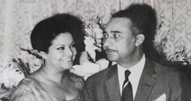 أجمل نساء الأرض.. قصة زواج مديحة يسرى من أحد مشايخ الطرق الصوفية أجمل نساء الأرض.. قصة زواج مديحة يسرى من أحد مشايخ الطرق الصوفية