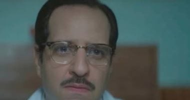 أحمد أمين الدكتور الذى يقع فى حب منى زكى ويتزوجها فى فيلم الست أحمد أمين الدكتور الذى يقع فى حب منى زكى ويتزوجها فى فيلم الست