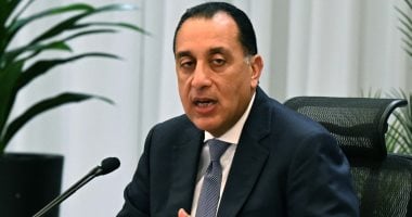 مدبولى: توجيهات من الرئيس بإطلاق حزمة متكاملة من التيسيرات لمختلف القطاعات مدبولى: توجيهات من الرئيس بإطلاق حزمة متكاملة من التيسيرات لمختلف القطاعات