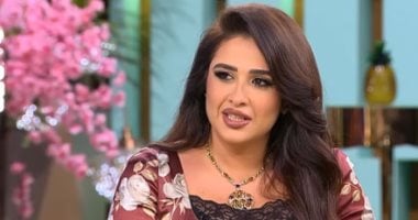ياسمين عبد العزيز: «محرومة من الخروج.. والشهرة بتمنعني أتعرف على حد للزواج» ياسمين عبد العزيز: «محرومة من الخروج.. والشهرة بتمنعني أتعرف على حد للزواج»