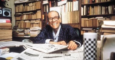 انفراد على صفحات اليوم السابع غدا.. سيناريو مجهول في حياة نجيب محفوظ بخط يده انفراد على صفحات اليوم السابع غدا.. سيناريو مجهول في حياة نجيب محفوظ بخط يده