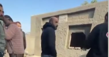 لغز نبش قبر سيدة بالسنبلاوين.. عبثوا بكفنها يومين وجهات التحقيق تسعى لمعرفة السبب لغز نبش قبر سيدة بالسنبلاوين.. عبثوا بكفنها يومين وجهات التحقيق تسعى لمعرفة السبب