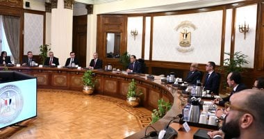 رئيس الوزراء: بدء طرح المطارات المصرية للإدارة والتشغيل من قِبل القطاع الخاص رئيس الوزراء: بدء طرح المطارات المصرية للإدارة والتشغيل من قِبل القطاع الخاص