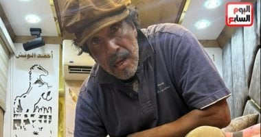 الفنان مجدى فكرى يكشف لـ”اليوم السابع” حقيقة صور المختل عقليا.. فيديو الفنان مجدى فكرى يكشف لـ"اليوم السابع" حقيقة صور المختل عقليا.. فيديو