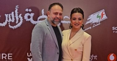 زوج ريهام عبد الغفور يساندها فى عرض فيلم خريطة رأس السنة.. صور