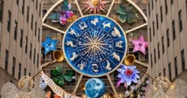 4 أبراج تقدر تخطفك من أول نظرة من غير أى مجهود.. برج العقرب أبرزهم 4 أبراج تقدر تخطفك من أول نظرة من غير أى مجهود.. برج العقرب أبرزهم