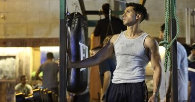 عصام عمر: اجتهدت للوصول لشكل شخصية الملاكم فى بطل العالم