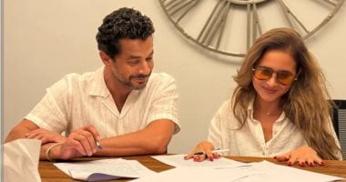 نيللى كريم عن شائعات ارتباطها بالفنان شريف سلامة: أى هرى وخلاص