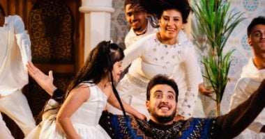 الحسن عادل ينتهى من تصوير كليب "كل سنة" بمشاركة طفلة من أطفال متلازمة داون