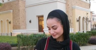 الممثلة الشابة ملك حسن ترتدى الحجاب وتحذف جميع صورها