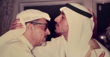الإعلامي أحمد الشقيري يعلن وفاة والده ويودعه برسالة مؤثرة: كنت سندي ومعلمي