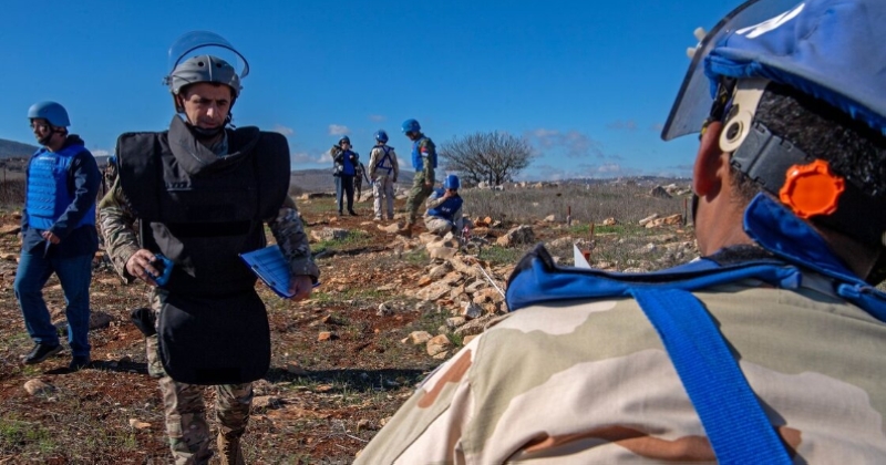 لبنان يدشّن 2026 بـ «إلى شمال الليطاني دُر» بتفكيك ترسانة «حزب الله» لبنان يدشّن 2026 بـ «إلى شمال الليطاني دُر» بتفكيك ترسانة «حزب الله»