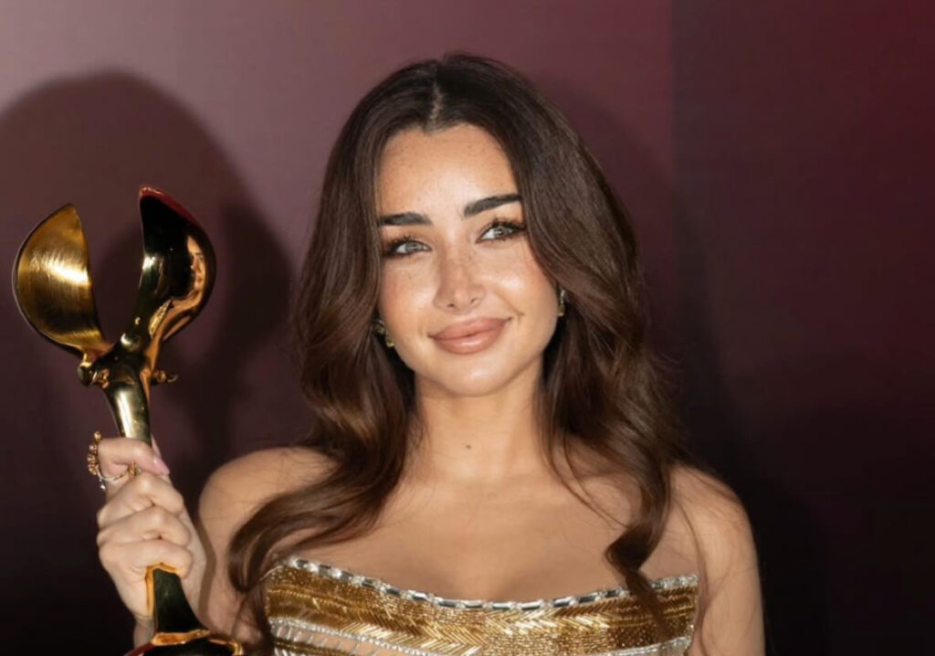 خاص بالفيديو – “بصراحة” التقى هنا الزاهد… ماذا كشفت عن مسلسل “ورد” ولمن أهدت تكريمها؟