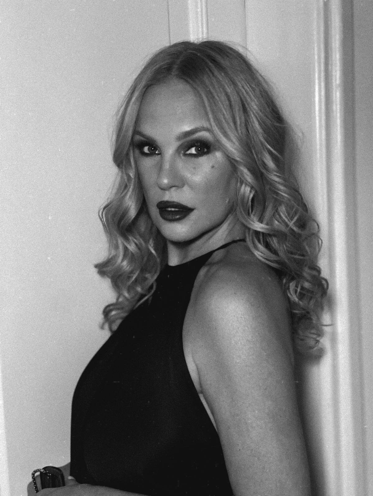 شيرين رضا،شيرين رضا الممثلة،شيرين رضا الفنانة،شيرين رضا والدة نور عمرو دياب،شيرين رضا وعمرو دياب،شيرين  