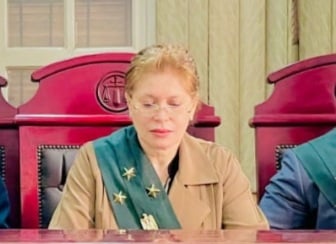 21351f14-5693-437f-bb6f-8e1f3b9c5436