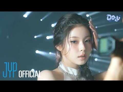 NMIXX - الجولة العالمية الأولى 'الحلقة 1: ZERO FRONTIER' (MD Shooting Behind) @ Day MIXX (251210) [ENG SUB]