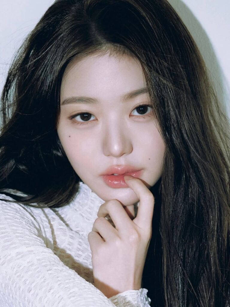 251212 وونيونغ لديكون المجلد 31 - صفحة واحدة فقط