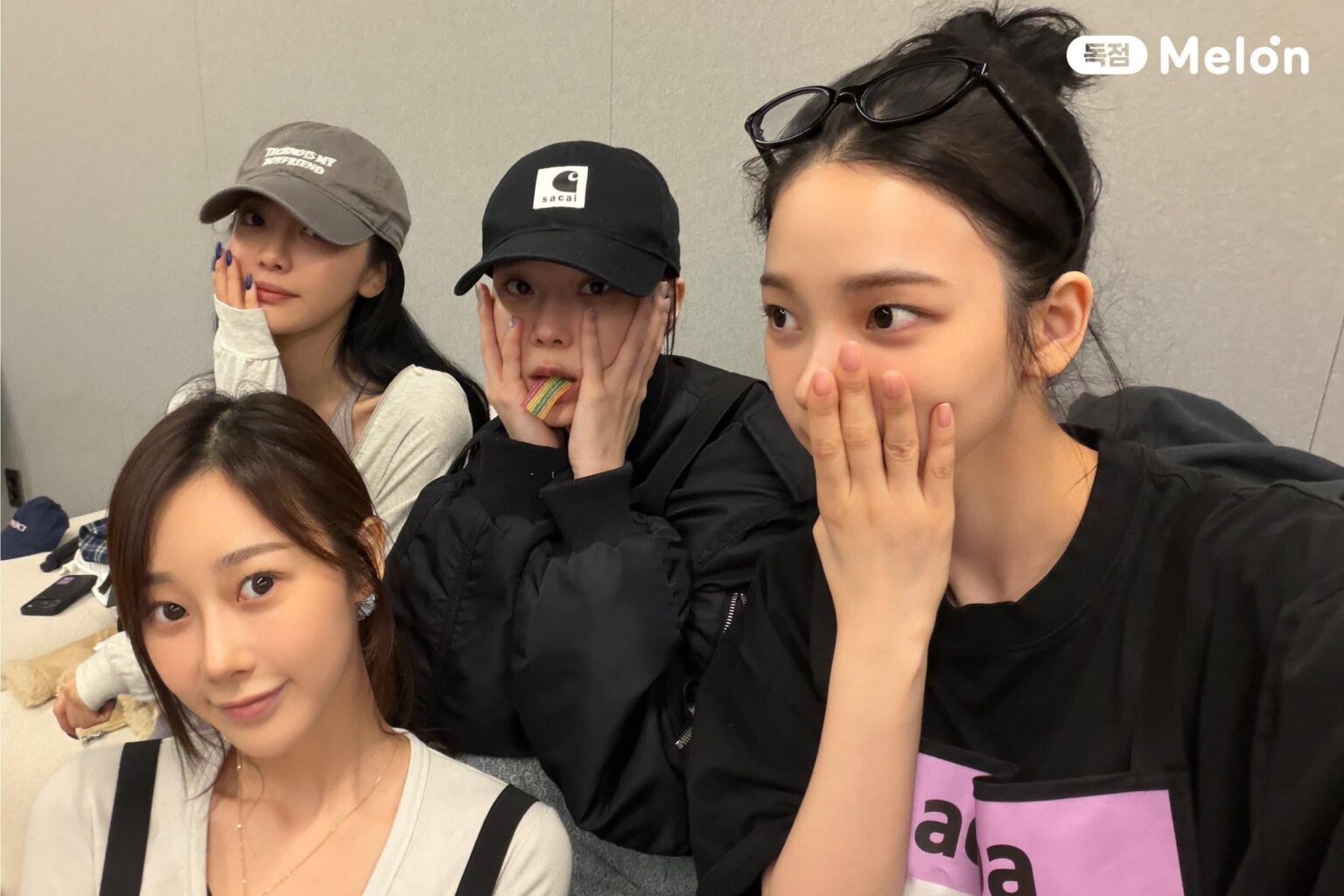 251219 تحديث تويتر Melon مع aespa - 2025 Melon Music Awards D-1 Selfie