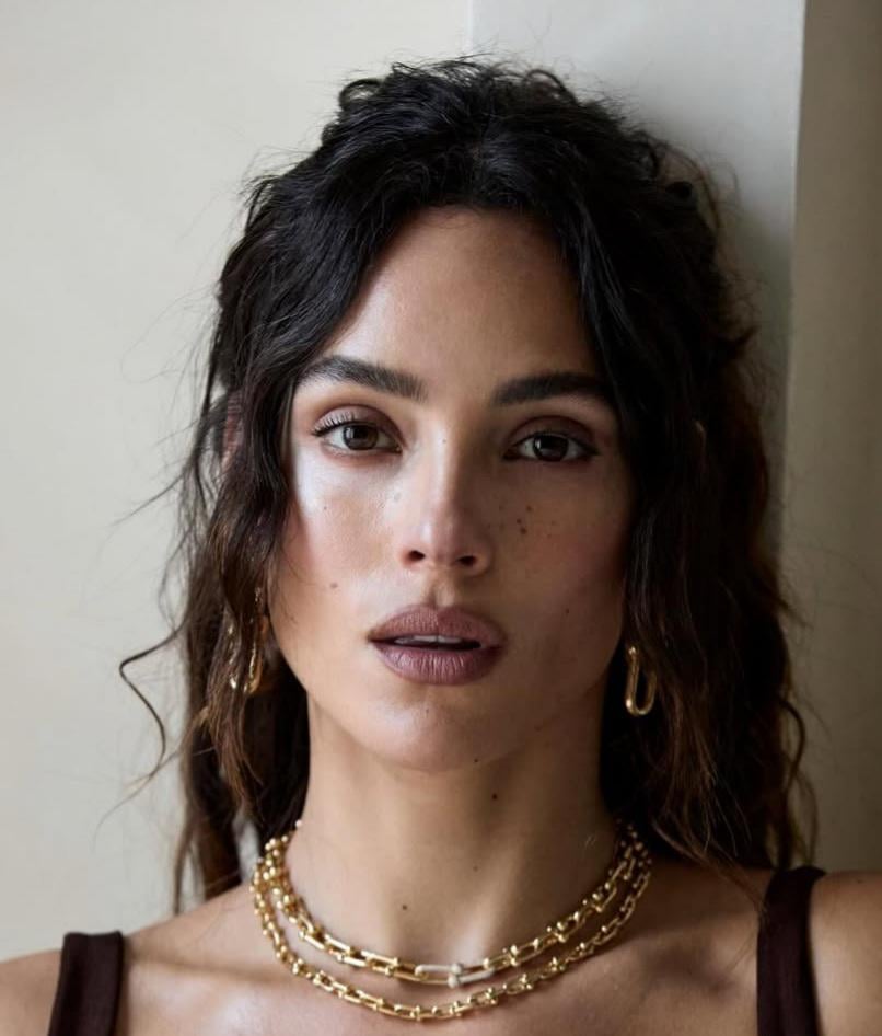 Adria Arjona