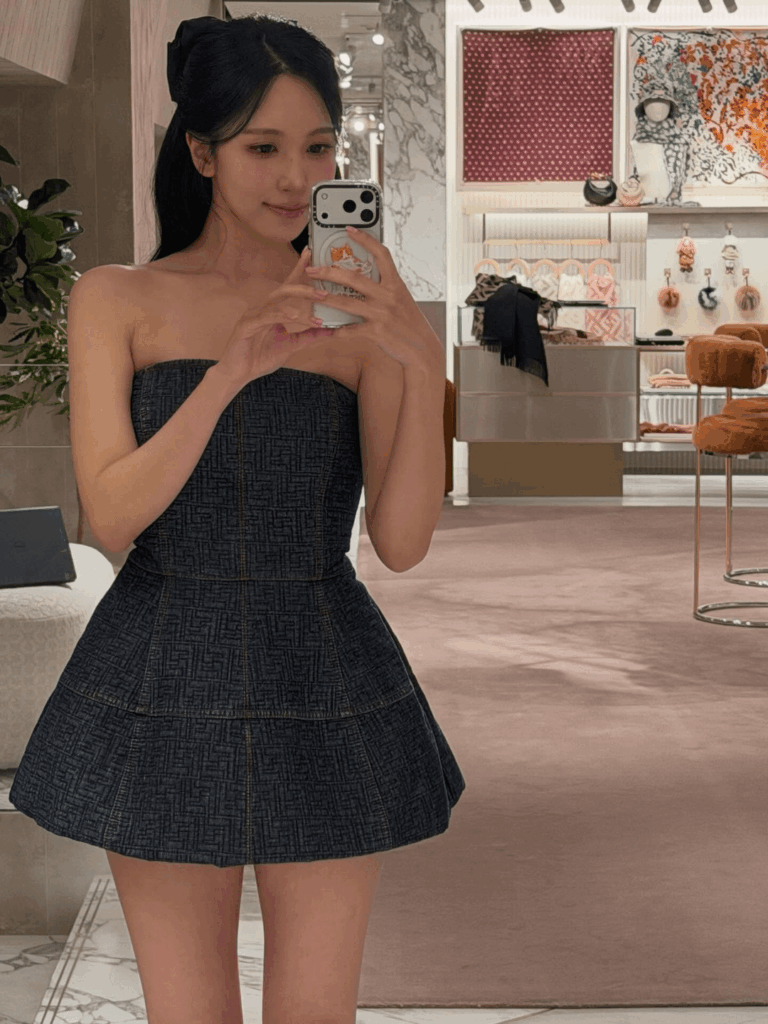 251203 تحديث مينا على الانستقرام