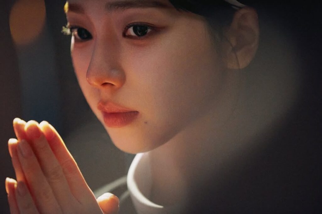 251215 - تحديث الانستقرام لـraphaela_diary مع كارينا