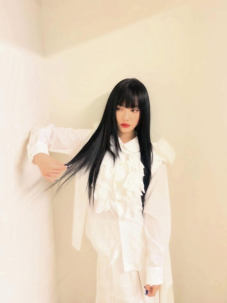 251208 تحديث الانستقرام الساطع