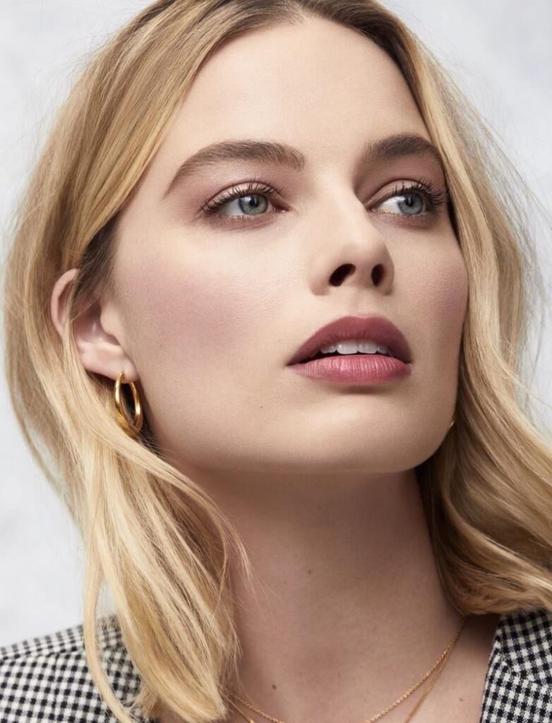 Margot Robbie