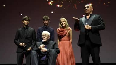 فين ديزل بكلمات مؤثرة عن مايكل كاين: “أنت تخاطب الأبدية” فين ديزل بكلمات مؤثرة عن مايكل كاين: "أنت تخاطب الأبدية"