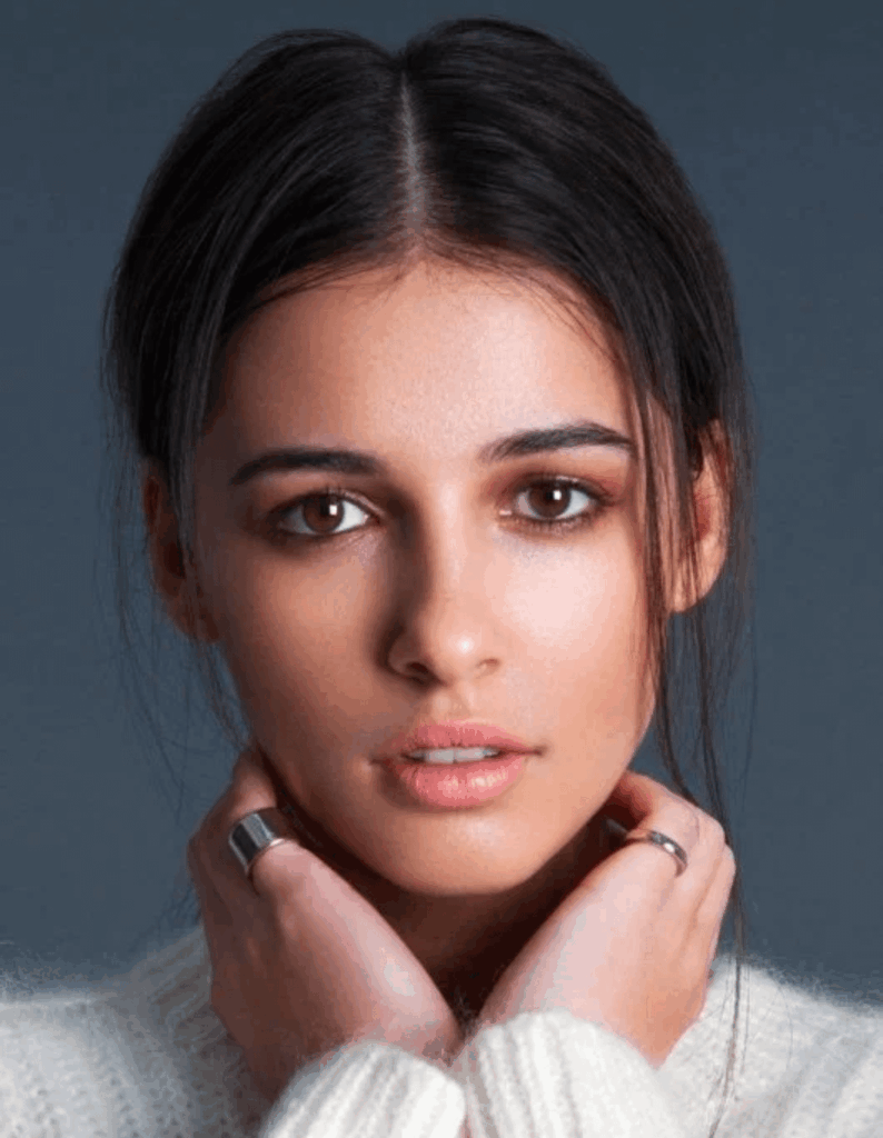 Naomi Scott