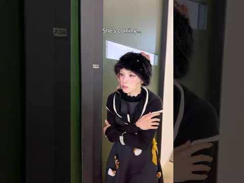 251218 إنها قادمة...🎄🤫