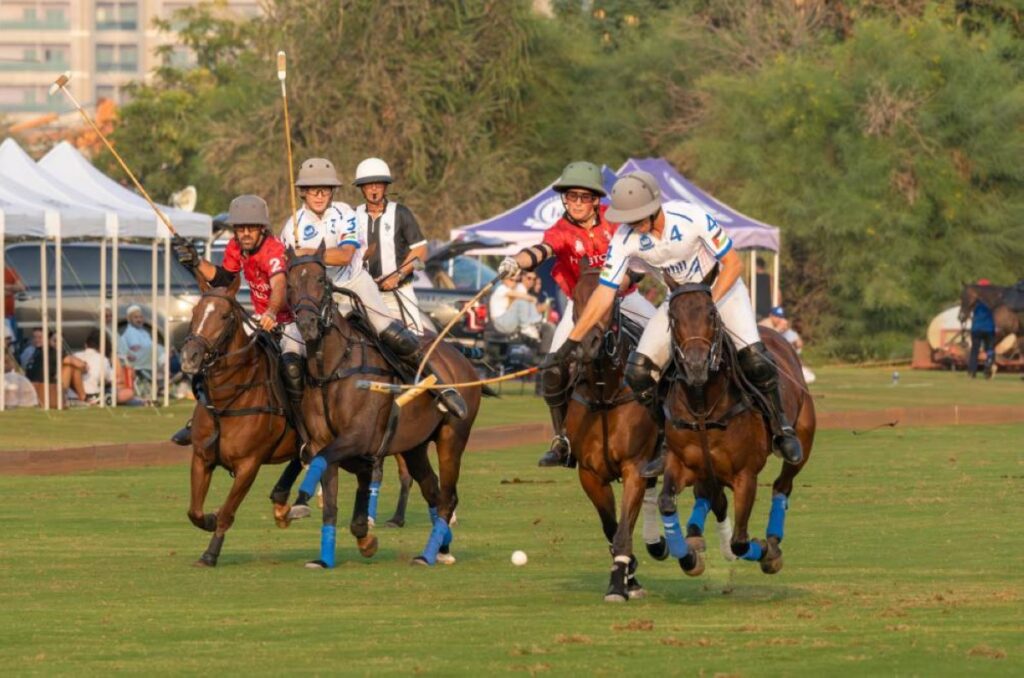 الحبتور يهزم الباشا في افتتاح بطولة تشرشل للبولو Al Bayan