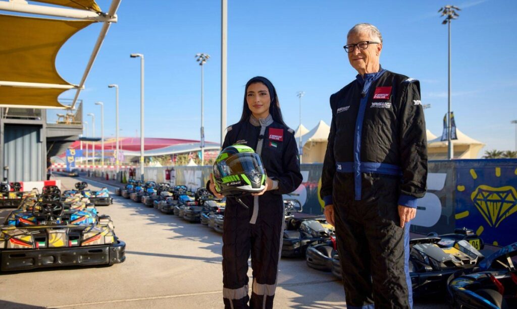 آمنة القبيسي وميكا هاكينن يقودان سباقاً ضد شلل الأطفال من حلبة مرسى ياس Al Bayan