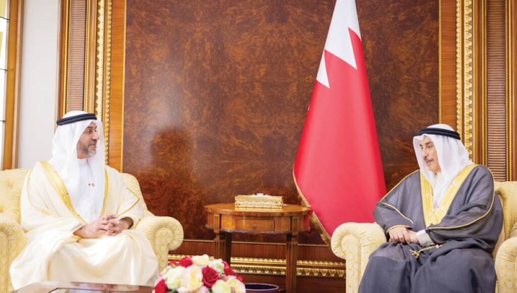 الإمارات والبحرين تبحثان تعزيز التعاون في التبادل المعرفي والتنمية Al Bayan