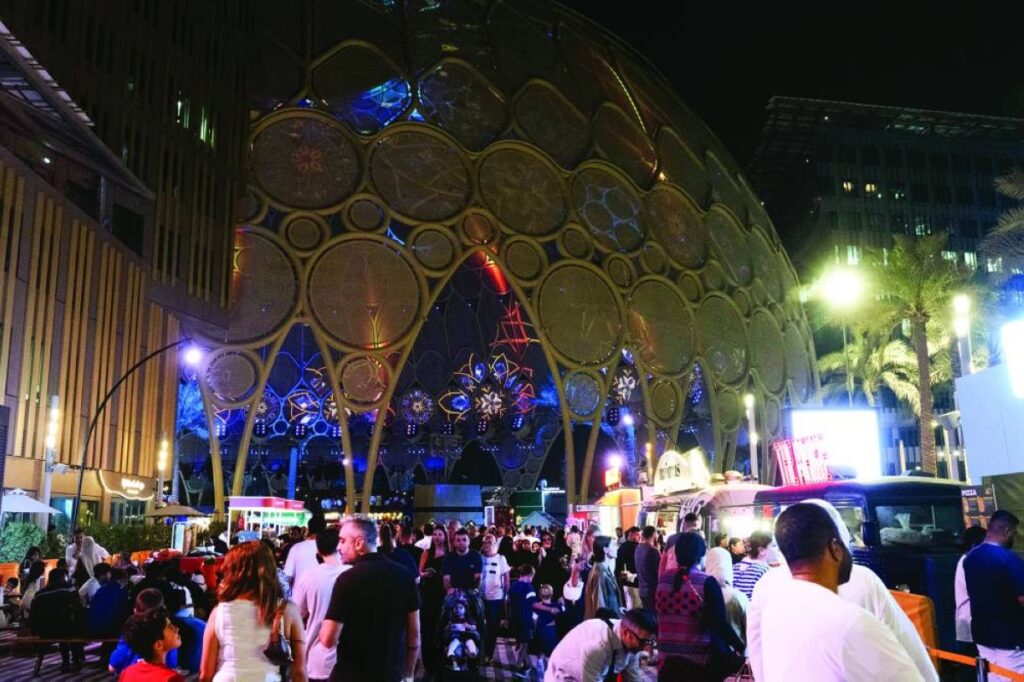 مدينة الشتاء في إكسبو دبي تستقبل 38,000 زائر خلال أسبوعها الأول Al Bayan