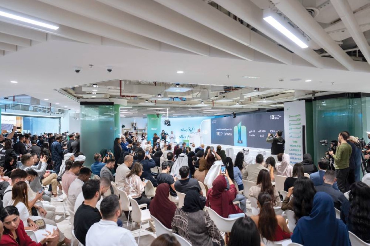 اهتمام إعلامي كبير من وسائل الإعلام المحلية والعالمية بتفاصيل أجندة القمة ومستجدات نسختها الرابعة