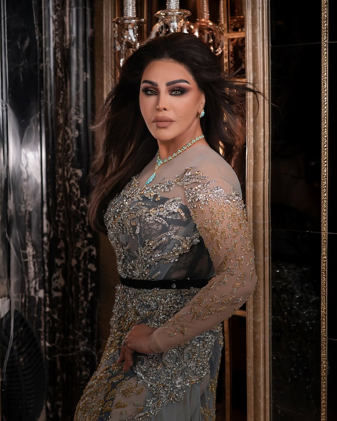 احلام الشامسي بفستان كوتور فخم (انستغرام)