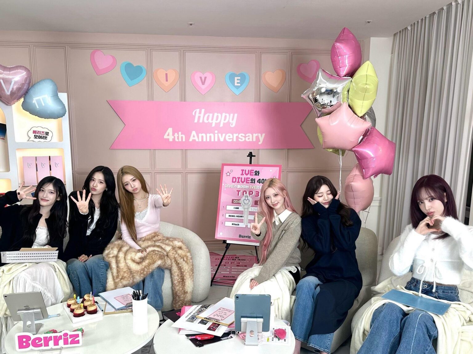 251201 تحديث تويتر الرسمي لـ IVE - يوم ايف سعيد