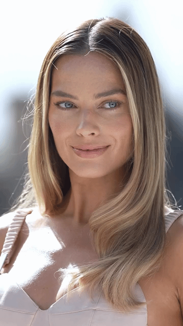 Margot Robbie